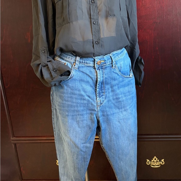 Wrangler Other - -SOLD- Wrangler Relaxed Fit Blue Denim Jeans